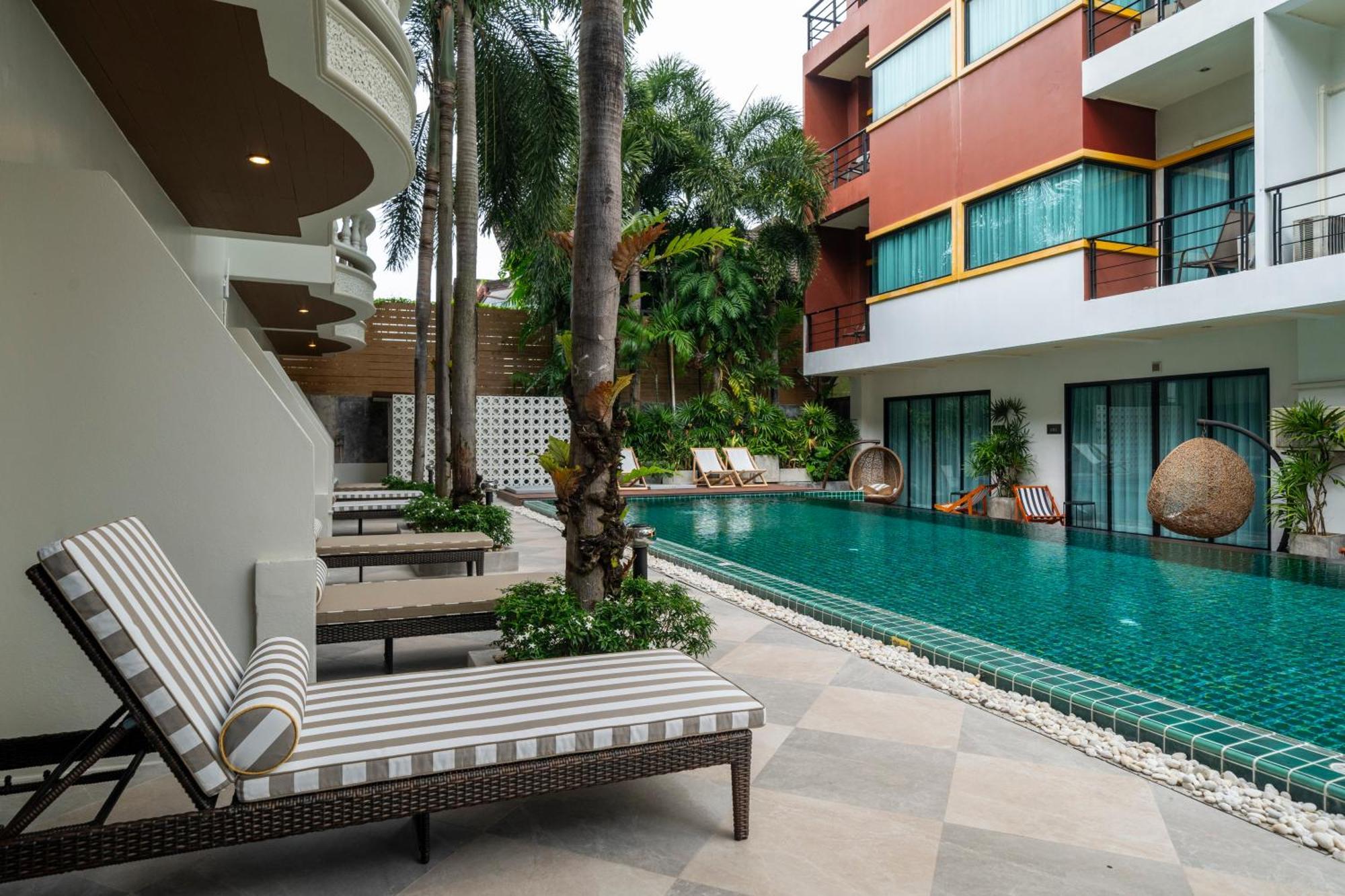 Buasri Boutique Patong Hotel Kültér fotó