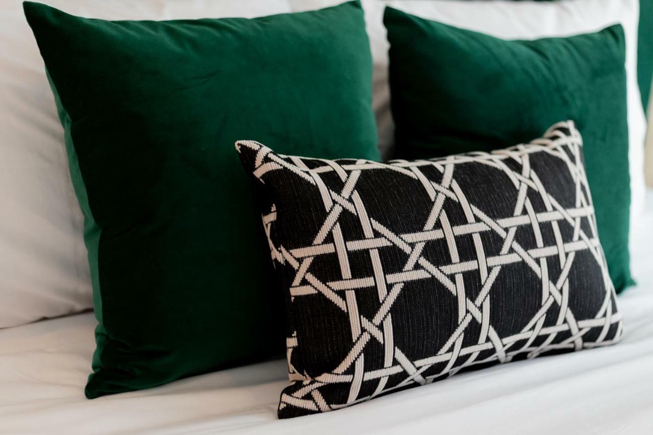 Buasri Boutique Patong Hotel Kültér fotó